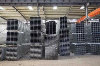 該如何運(yùn)用襄陽(yáng)鍍鋅C型鋼的場(chǎng)合有哪些呢？