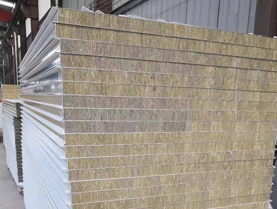 襄陽遠(yuǎn)大生產(chǎn)的彩鋼板如何能做到防水？